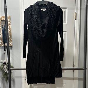 Simply Noelle Black Long Sleeve Dress